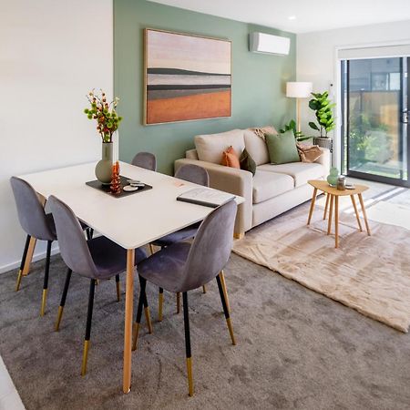 Two Bedroom, Two Bathroom Urban Oasis Christchurch Exterior photo